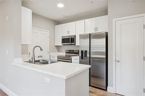 unit-215-22681 Oakgrove, Aliso Viejo, CA, 92656-6220 | Card Image