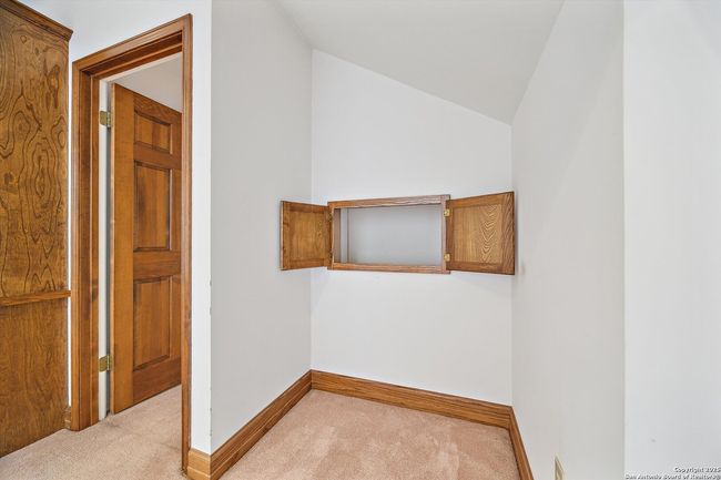 640 Woodlake Dr, House other with 5 bedrooms, 5 bathrooms and null parking in Mcqueeney TX | Image 24