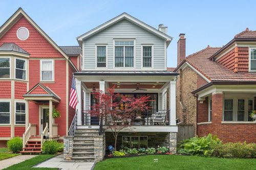 2109 W Sunnyside Ave, Chicago, IL, 60625-1609 | Card Image