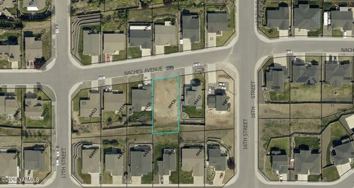 1604 W Naches Ave, Selah, WA, 98942-9333 | Card Image