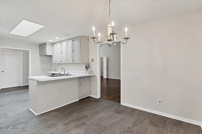 kitchenette | Image 37
