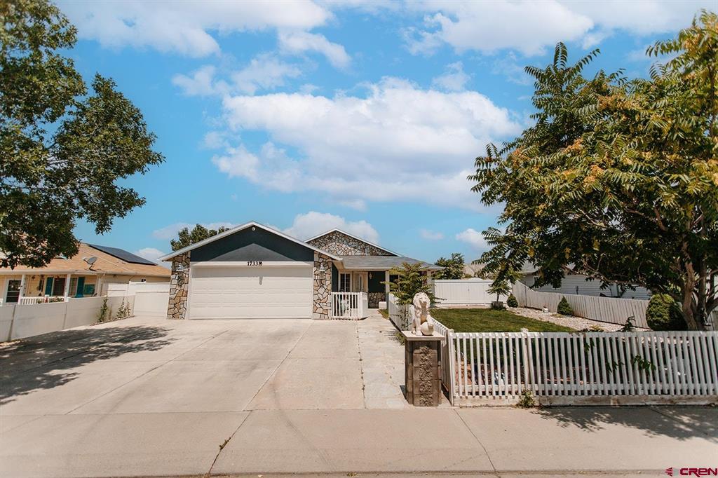Draft Horse Rd, Montrose, CO 81401