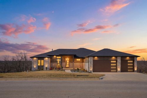 2979 E Kemmling Ln, Springfield, MO, 65804-5221 | Card Image