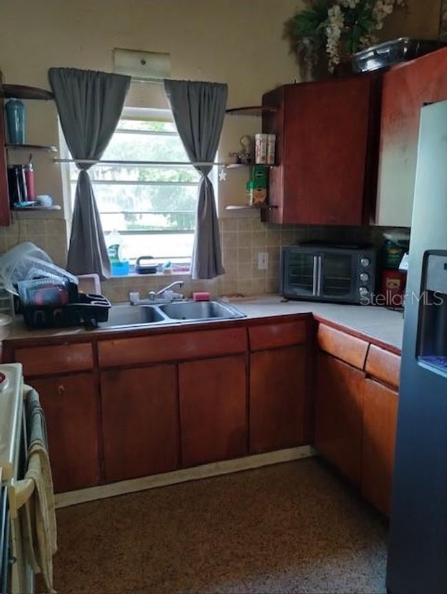 1437 Hitakee Ave, House other with 3 bedrooms, 1 bathrooms and null parking in SEBRING FL | Image 5