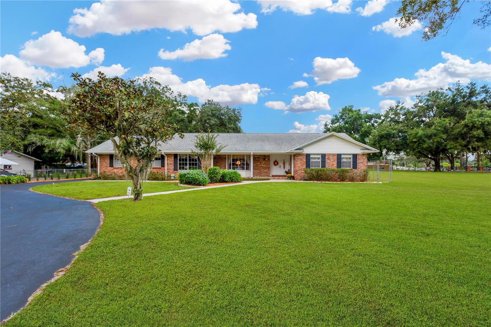 Limona Rd, Brandon, FL 33510