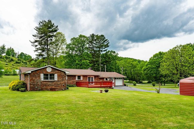 1867 Gentry Creek Rd, House other with 3 bedrooms, 2 bathrooms and null parking in Laurel Bloomery TN | Image 23