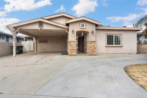 710 Elmwood Dr, Escondido, CA, 92025-2106 | Card Image