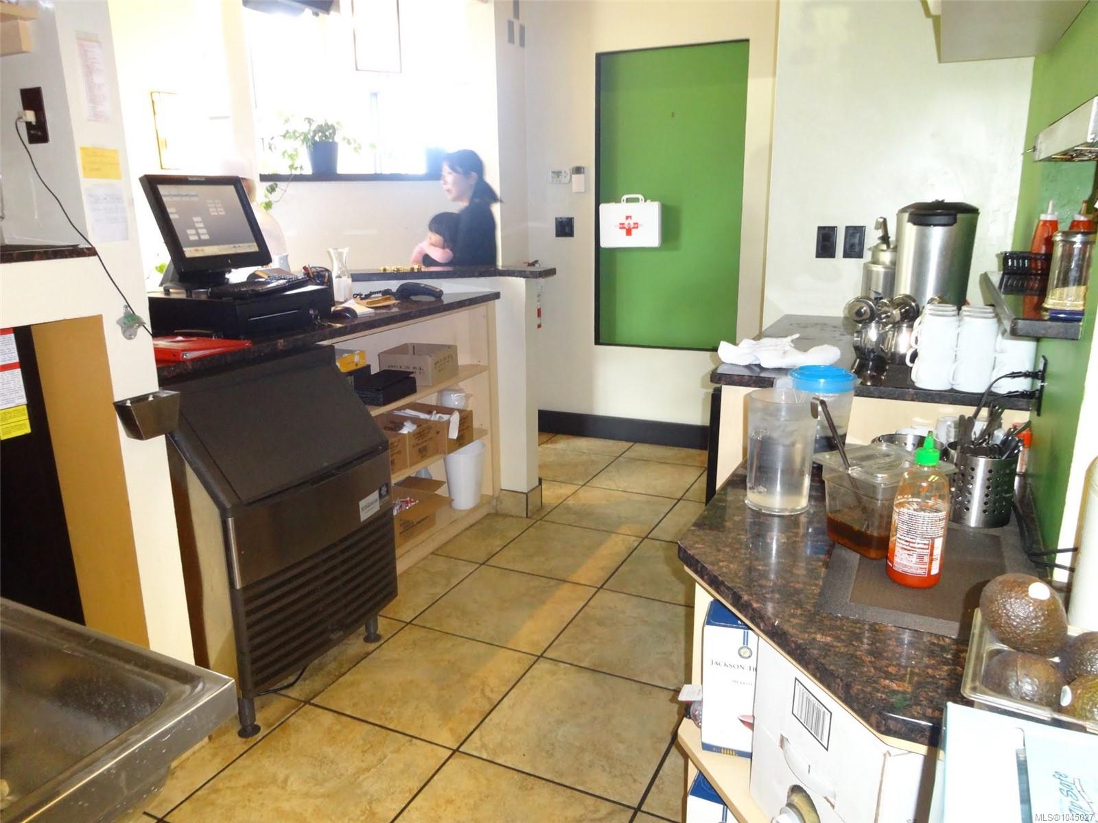 Commercial Sale in Parksville 5