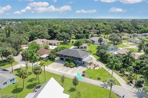 27599 Lime St, BONITA SPRINGS, FL, 34135-5722 | Card Image