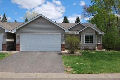 10593 Redwood St Nw, Coon Rapids, MN, 55433-6501 | Card Image