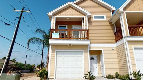 apt-101-1813 S 11th St, Port Aransas, TX, 78373-6074 | Card Image