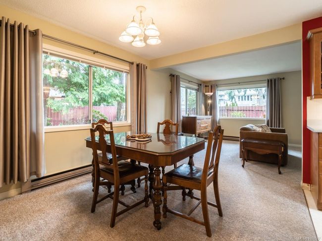 5515 Turner Rd, House other with 2 bedrooms, 1 bathrooms and 2 parking in Nanaimo BC | Image 5