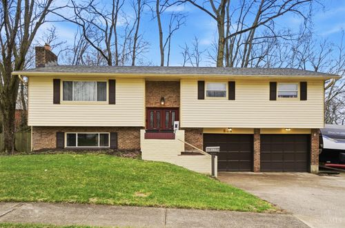 804 Victoria Dr, Franklin, OH, 45005-1552 | Card Image