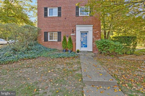 3270 Valley Drive, ALEXANDRIA, VA, 22302 | Card Image