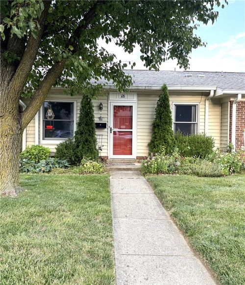 126 W Van Lake Dr, Vandalia, OH, 45377-3236 | Card Image