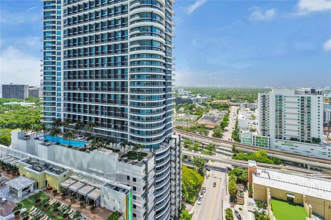 APT-2401 - 1250 S Miami Ave, Condo with 2 bedrooms, 2 bathrooms and null parking in Miami FL | Image 32