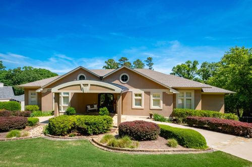 54 Carmel Dr, Little Rock, AR, 72212-4401 | Card Image