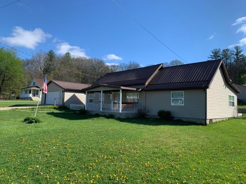 44438 Carbon Hill Buchtel Rd, Nelsonville, OH, 45764-9650 | Card Image