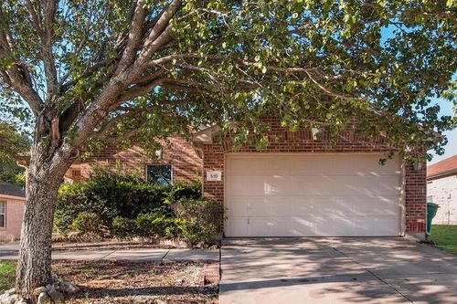 510 Burleson St, Cedar Hill, TX, 75104-8160 | Card Image