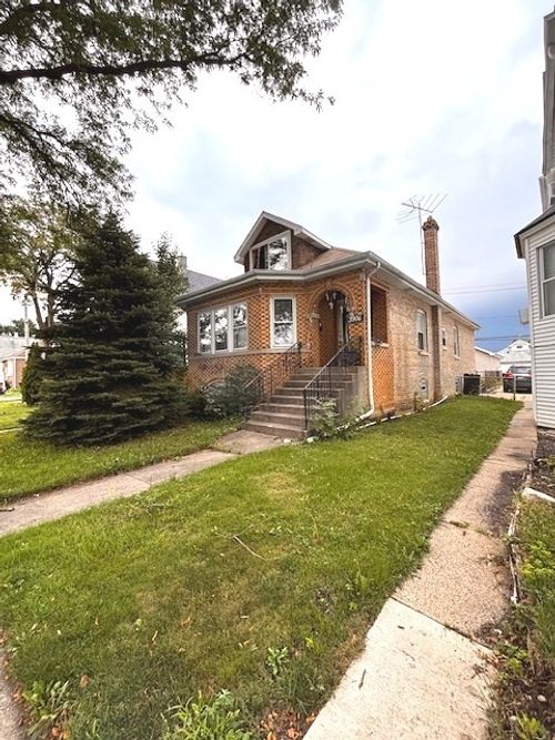 3904 N Oak Park Ave, Chicago, IL, 60634-2362 | Card Image