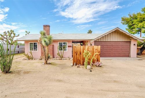 7330 Valley Vista Ave, Yucca Valley, CA, 92284-3836 | Card Image