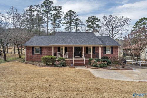 3515 Colonial Dr, Guntersville, AL, 35976-2605 | Card Image