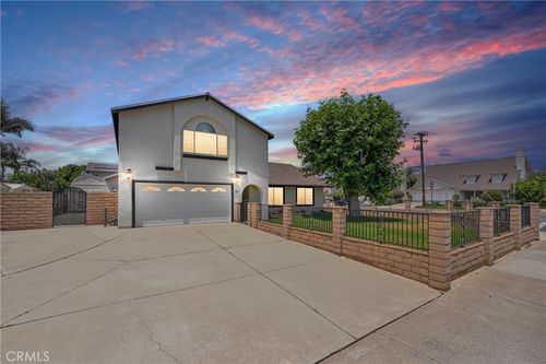 692 N Rancho Santiago Blvd, Orange, CA, 92869-2727 | Card Image