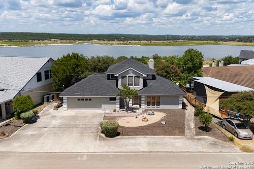 2557 Glenn Dr, Canyon Lake, TX, 78133-3579 | Card Image