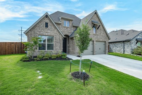 6001 Mountain Lodge Dr, Fort Worth, TX, 76179-3227 | Card Image