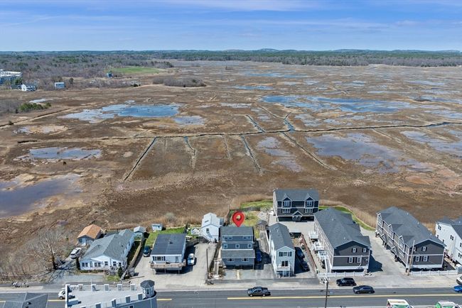 APT-1 - 67 N End Blvd, Condo with 2 bedrooms, 1 bathrooms and 2 parking in Salisbury MA | Image 31