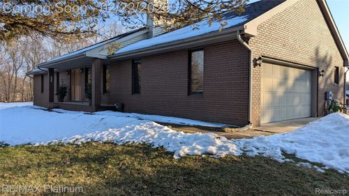 4066 W Knoll, Milford, MI, 48380-3078 | Card Image