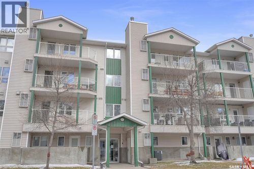208-2203 Angus St, Regina, SK, S4T2A3 | Card Image