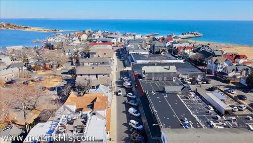 5-37 Circuit Ave, Oak Bluffs, MA, 02557-6793 | Card Image