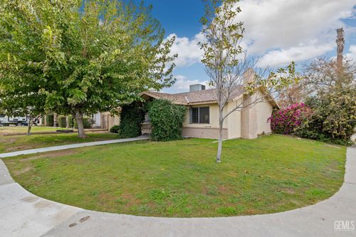 600 Sunset Ln, Taft, CA, 93268-2629 | Card Image