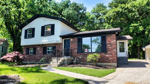 3816 Glenwillow Way, Jeffersontown, KY, 40299-3306 | Card Image