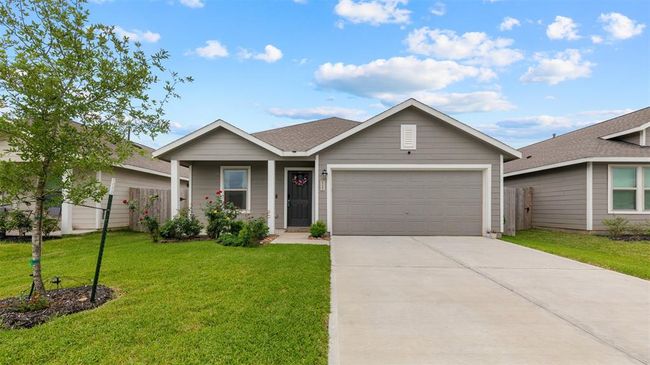 13912 Manatee St, House other with 3 bedrooms, 2 bathrooms and 2 parking in Splendora TX | Image 25