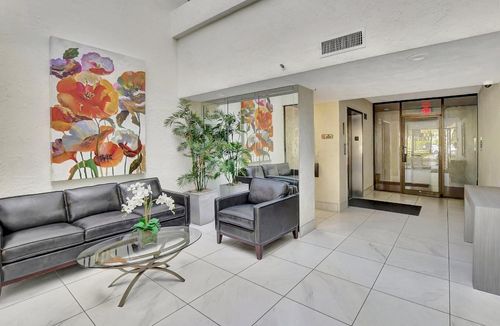 303-6420 Boca Del Mar Dr, Boca Raton, FL, 33433-5707 | Card Image