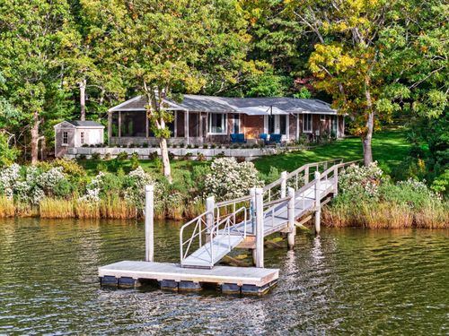 23 Childs River Rd, Teaticket, MA, 02536-5543 | Card Image