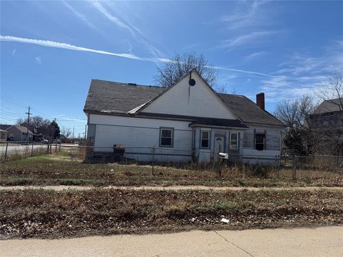 502 W Jefferson St, Mangum, OK, 73554-3814 | Card Image