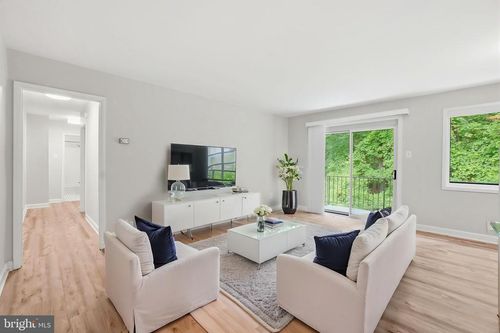 k-202-10607 Kenilworth Ave, BETHESDA, MD, 20814-4264 | Card Image