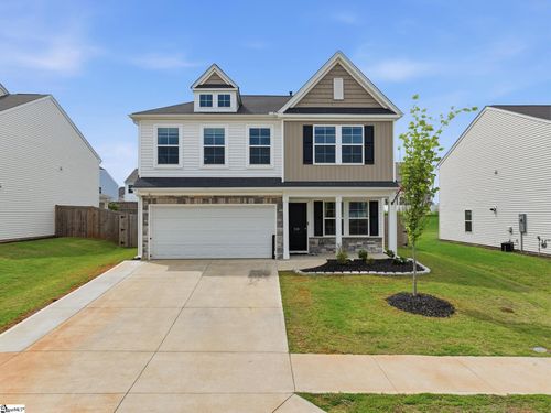 328 Whittier St, Greenville, SC, 29605-6247 | Card Image