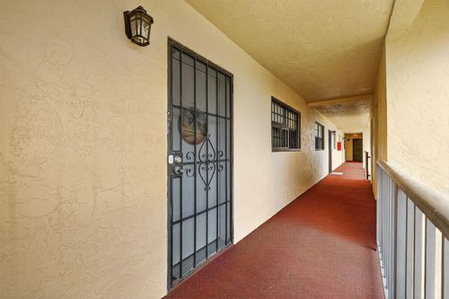 apt-1-303-2050 Oleander Blvd, Fort Pierce, FL, 34950-5505 | Card Image
