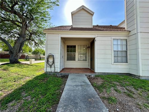 e3-7202 Mansions Dr, Corpus Christi, TX, 78414-3702 | Card Image
