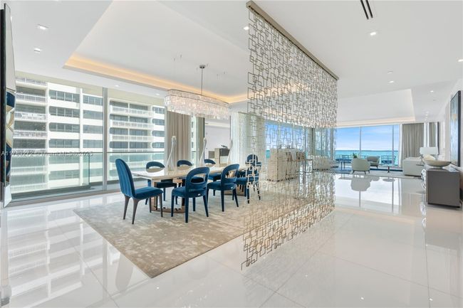 UNIT-1001 - 10203 Collins Ave, Condo with 3 bedrooms, 5 bathrooms and null parking in Bal Harbour FL | Image 10