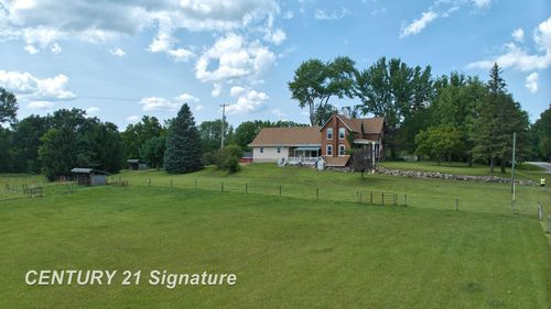13065 N Lewis Rd, Clio, MI, 48420-2605 | Card Image