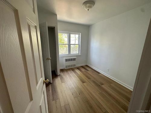 1335 E 89th St, Brooklyn, NY, 11236-5121 | Card Image