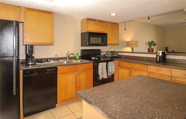 APT-165 - 1810 23 Rd Blvd, Condo with 2 bedrooms, 2 bathrooms and null parking in GAINESVILLE FL | Image 16