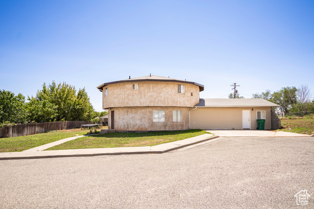 500 , Blanding, UT 84511