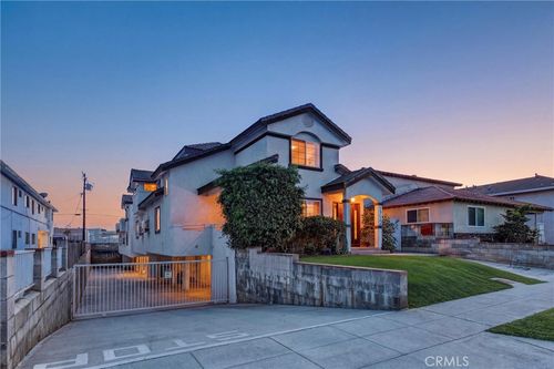 d-1712 Vine St, Alhambra, CA, 91801-1832 | Card Image