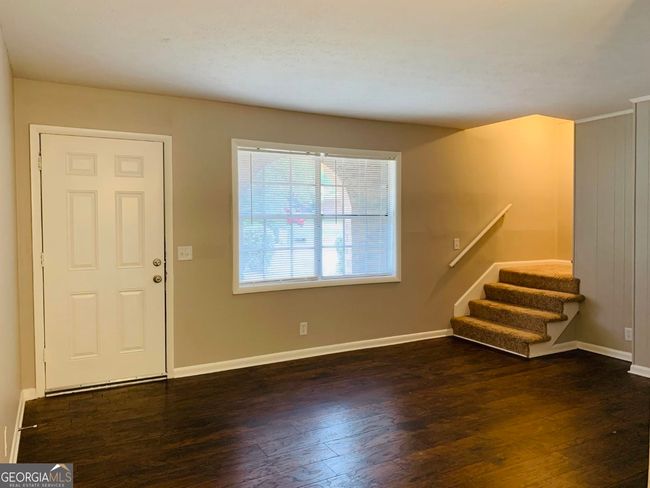 B - 1069 Laurel Ln Nw, Home with 3 bedrooms, 2 bathrooms and 2 parking in Conyers GA | Image 9